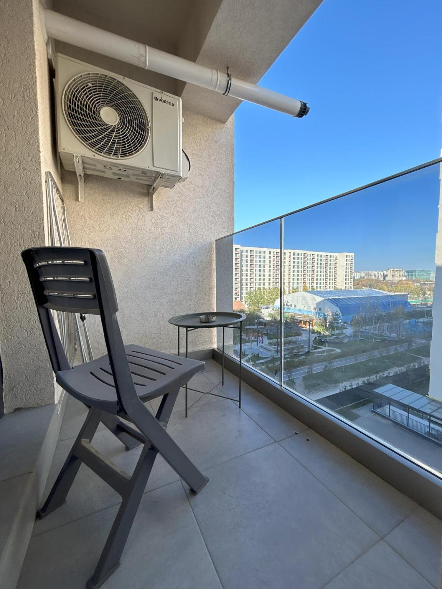 Urban Retreat With Balcony At Exigent Plaza - 06 Apartment Bucureşti Exterior foto